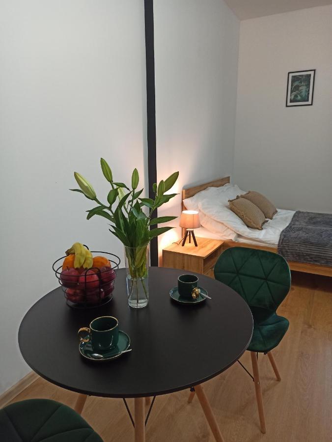 Cztery Katy W Rynku Apartment วาลบ์จิก ภายนอก รูปภาพ